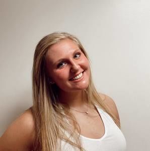 Meet your Posher, Maddie